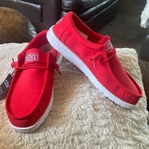 Red Canvas Men’s Hey Dude